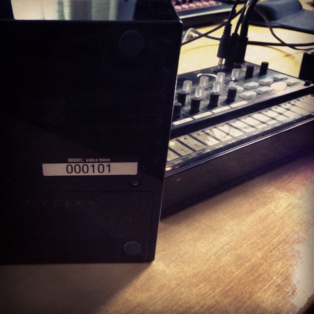 Serial number 101 = the first serial number for volca, ever. No, we don't get to keep it. This is the unit Tatsuya himself was carrying around.