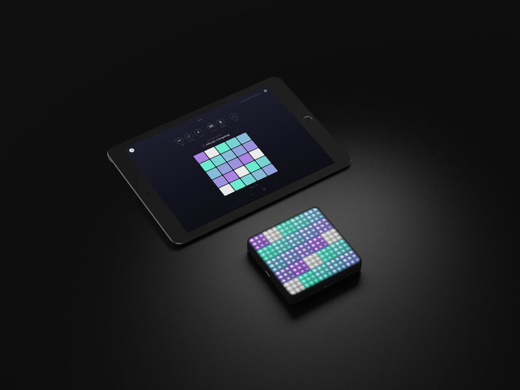 roli-blocks-lightpad-and-ipad-low-res