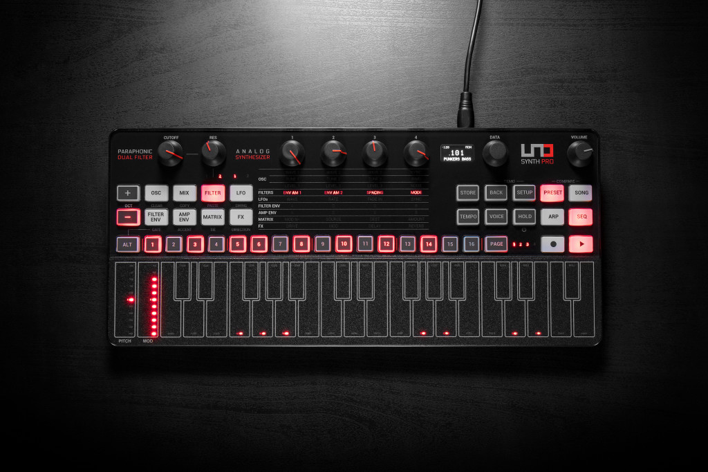 UNO Synth Pro Black IMG 9632 2 r