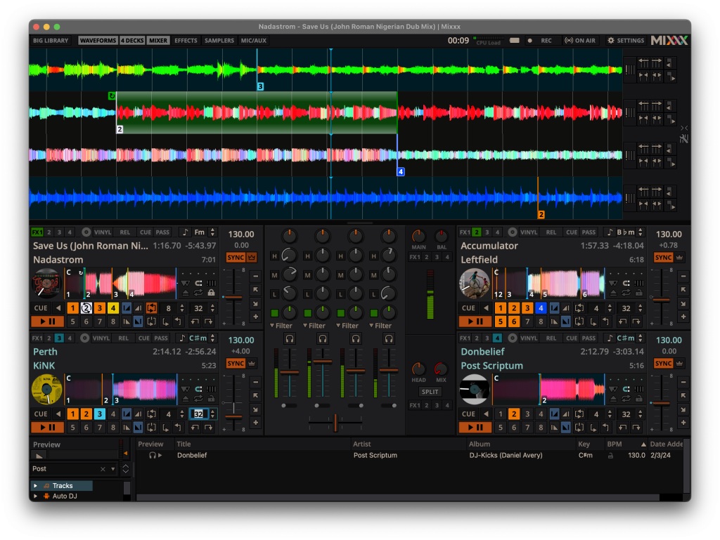 4-deck layout of MIXXX shown with mixer, decks, waveform views.