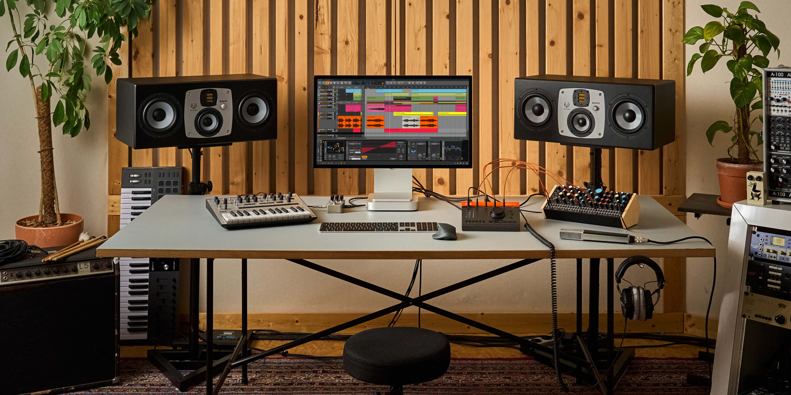 Bitwig enters crowded audio interface space with controller, CV twists