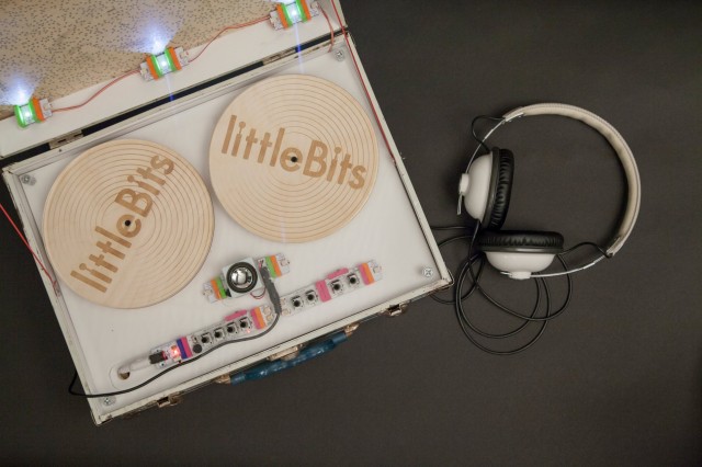 littlebits_turntables